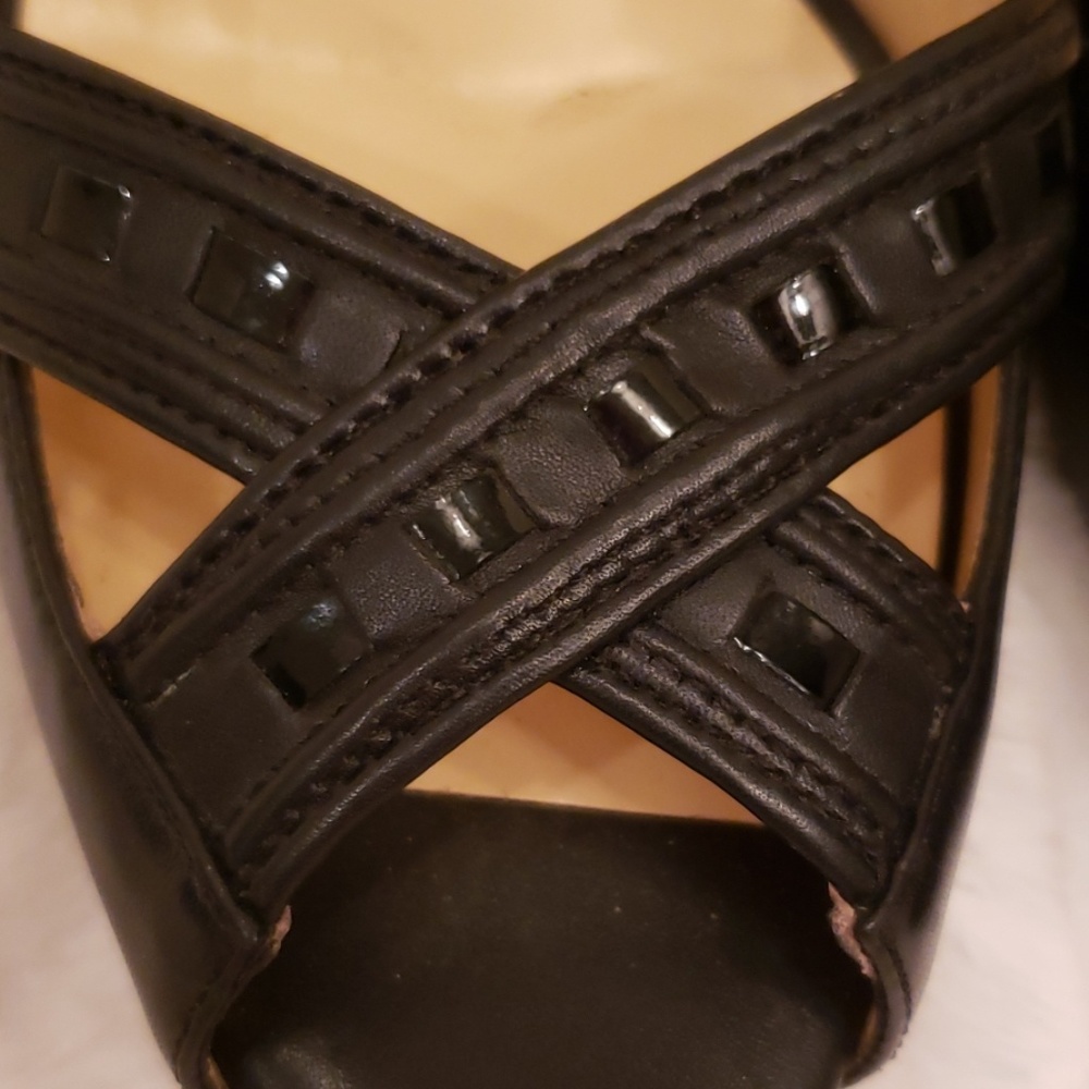COLE HAAN BLACK LEATHER and PATENT HIGH HEELS